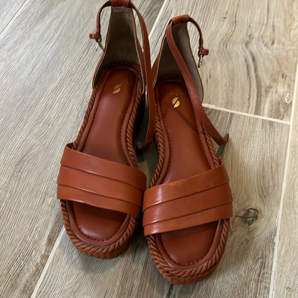 Franco Sarto size 9.5 2 in wedge sandal